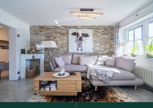 Wohnzimmer EG - 7 Zimmer Einfamilienhaus in Rettenberg