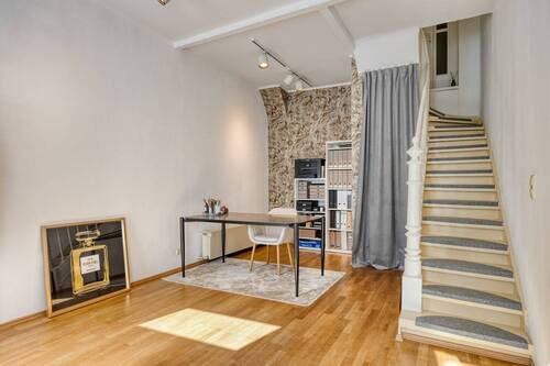 Büro im Erdgeschoss - Mehrfamilienhaus, Wohnhaus mit 89,20 m&sup2; in Köln / Altstadt-Nord zum Kaufen