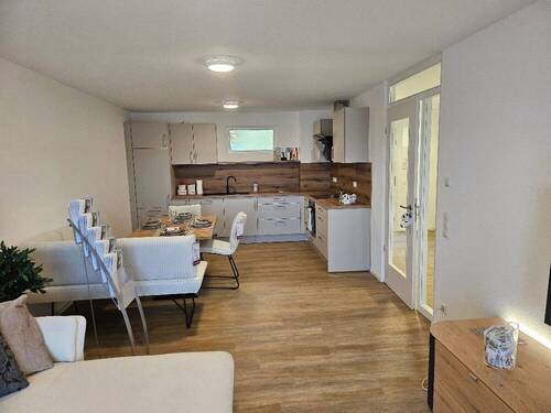 Blick in Küche - Top-Gelegenheit: Verkauf der 3 Zi. Musterwohnung jetzt inkl. Marken-Einbauküche