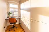Office/Ankleide - 