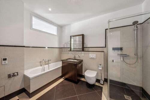 Badezimmer - Etagenwohnung mit 73,20 m&sup2; in Leipzig zur Miete