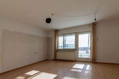 Wohnzimmer - 3 Zimmer Reihenendhaus zum Kaufen in Passau