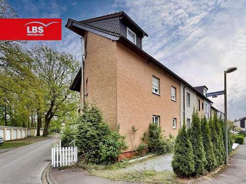 Ansicht Vorne - 5 Zimmer Etagenwohnung zum Kaufen in Marl