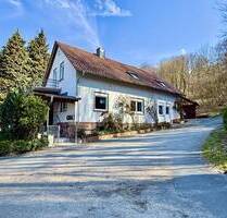 +++ Freistehendes Zweifamilienhaus in Laudenbach +++