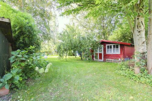 Gartenhäuschen - 
