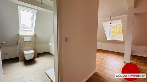 Badezimmer mit Fenster! - 