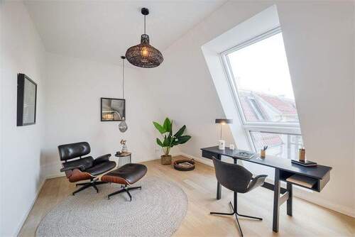 Büro_oder_Kinderzimmer - 