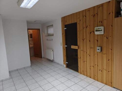 Zugang zur Sauna - 
