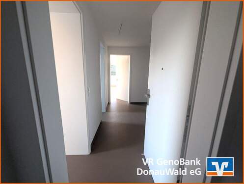 Flur - 4 Zimmer Etagenwohnung zum Kaufen in Deggendorf / Fischerdorf