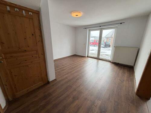 Zimmer 1 EG - 5 Zimmer Einfamilienhaus in Winnert