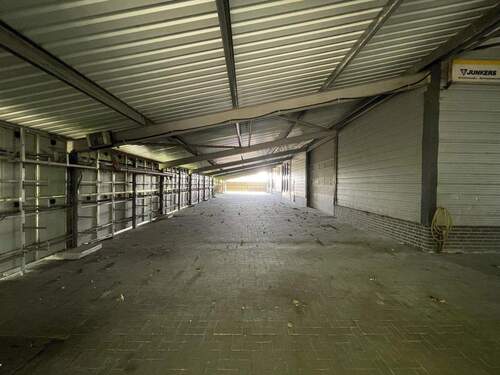 Halle Überdachung rechts - 