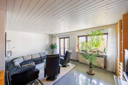 Wohnzimmer - 4 Zimmer Reihenmittelhaus zum Kaufen in Marbach am Neckar