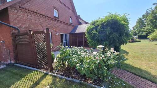 Gartenterrasse - Mehrfamilienhaus, Wohnhaus mit 240,00 m&sup2; in Petershagen zum Kaufen