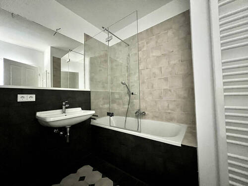 Badezimmer II - 