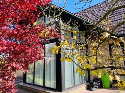 Wintergarten Straßenansicht.jpg - 