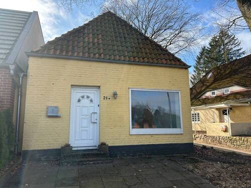 Hausansicht - Individuelle Laden- Bürofläche in Langenhorn zu vermieten