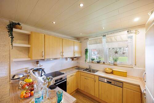 Einbauküche - Etagenwohnung mit 82,70 m&sup2; in Sachsenheim zum Kaufen