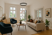 Wohnzimmer mit Balkonblick.png - 