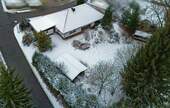 DJI_20260103142338_0189_D1_web.jpg - Bayerischer Wald: Bungalow in Siedlungsrandlage, Nähe Tittling