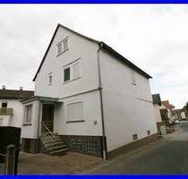 Einfamilienhaus mit Doppelgarage, Nebengebäude u. sep. Gartengrundstück in 34599 Neuental-Waltersbrück zu verkaufen