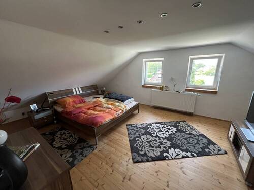 Dachgeschoss Bild 2 - 