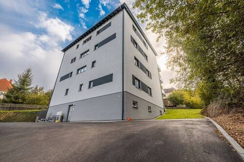 Zufahrt Parkplatz - 