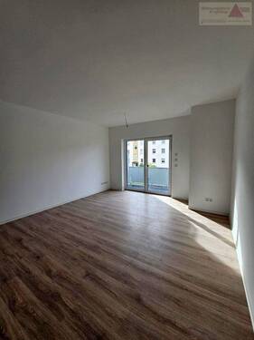 Wohnbereich - Etagenwohnung mit 87,10 m&sup2; in Aue-Bad Schlema zum Kaufen