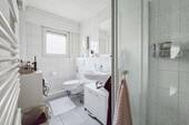 Badezimmer Wohnung II - 