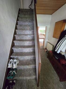 Treppe ins Obergeschoss - 