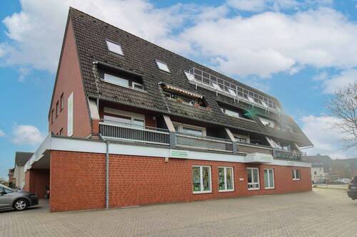 Außenansicht - Viel Platz & viele Möglichkeiten: Maisonettewohnung mit TG-Stellplatz