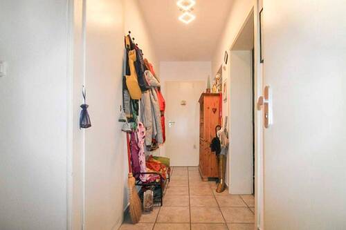 Flur - Etagenwohnung mit 60,20 m&sup2; in Rheinberg zum Kaufen