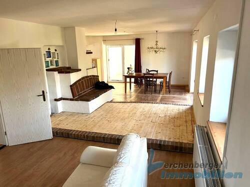 Wohn-Eßbereich.jpg - 7 Zimmer Mehrfamilienhaus, Wohnhaus zum Kaufen in Landau an der Isar