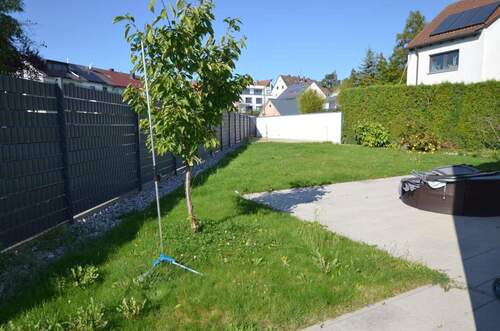 DSC_0136.JPG - 