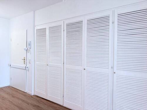 Flur mit Einbauschränke - 