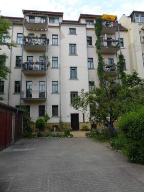 Hausansicht Hofseite - Etagenwohnung mit 106,00 m&sup2; in Leipzig zur Miete