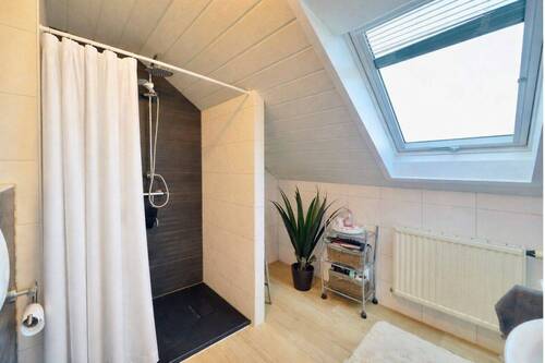 Badezimmer DG - 