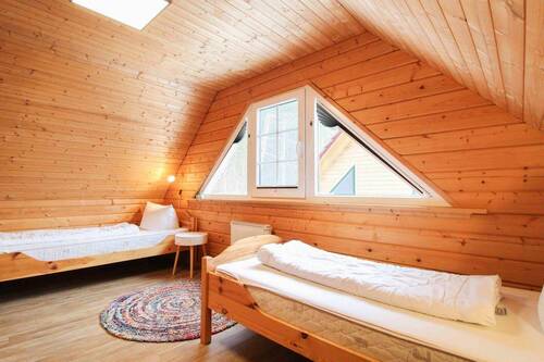 Schlafzimmer 1 DG - 