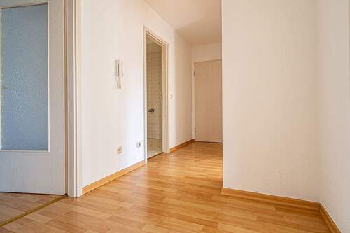 Diele - 3 Zimmer Etagenwohnung zur Miete in Coswig