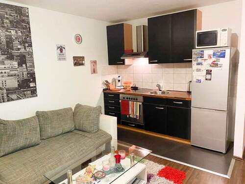 Wohnraum und Küche...!! - 2 Zimmer Etagenwohnung in Neuss