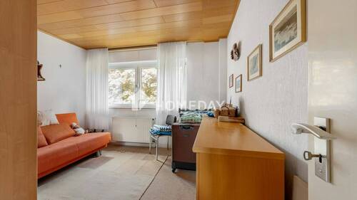 Büro 1 - 