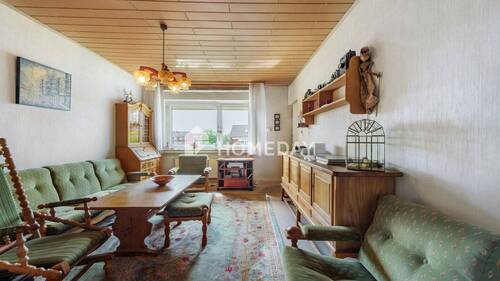 Wohnzimmer 1 - 3 Zimmer Etagenwohnung zum Kaufen in Gladbeck