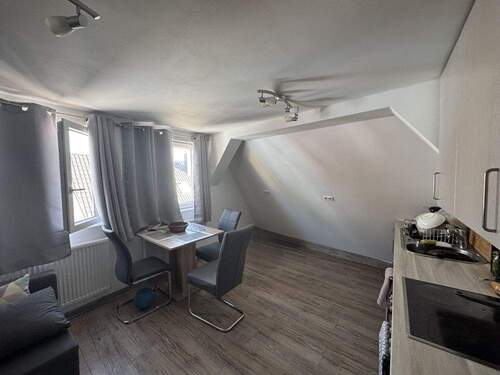 Wohn-Essbereich DG - Mehrfamilienhaus, Wohnhaus mit 317,00 m² in Stuttgart zum Kaufen