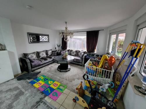 Wohnen - 3 Zimmer Einfamilienhaus zum Kaufen in Mörfelden