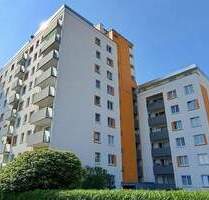 !! Zentral gelegen & nachhaltig vermietet - Gepflegte 3-Zimmer-Wohnung mit Balkon in Hanau !!