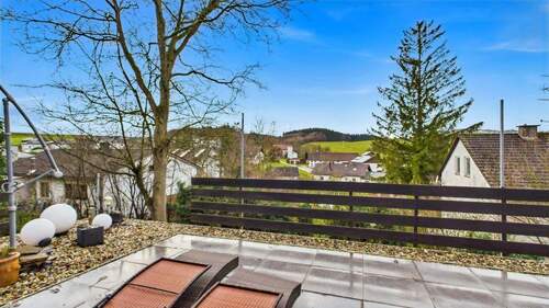 Umlaufende Terrasse - 