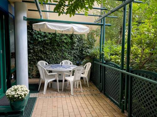 Terrasse EG - 