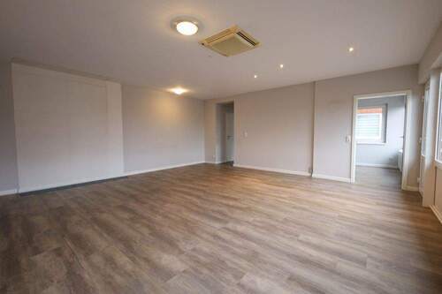 Hauptbüro - Büro in Hennstedt zur Miete