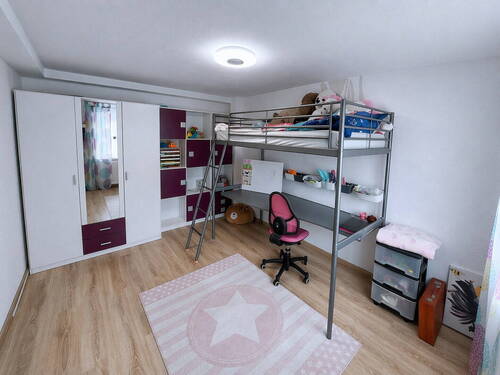 Zimmer 3 - 