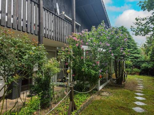 Garten - Hausansicht - Reserviert!! Ihr neues Zuhause in Passau-Hals - Einfamilienhaus mit Einliegerwohnung