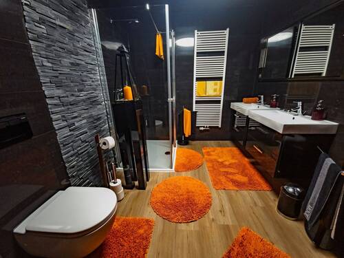 Bad - 5 Zimmer Einfamilienhaus zum Kaufen in Passau